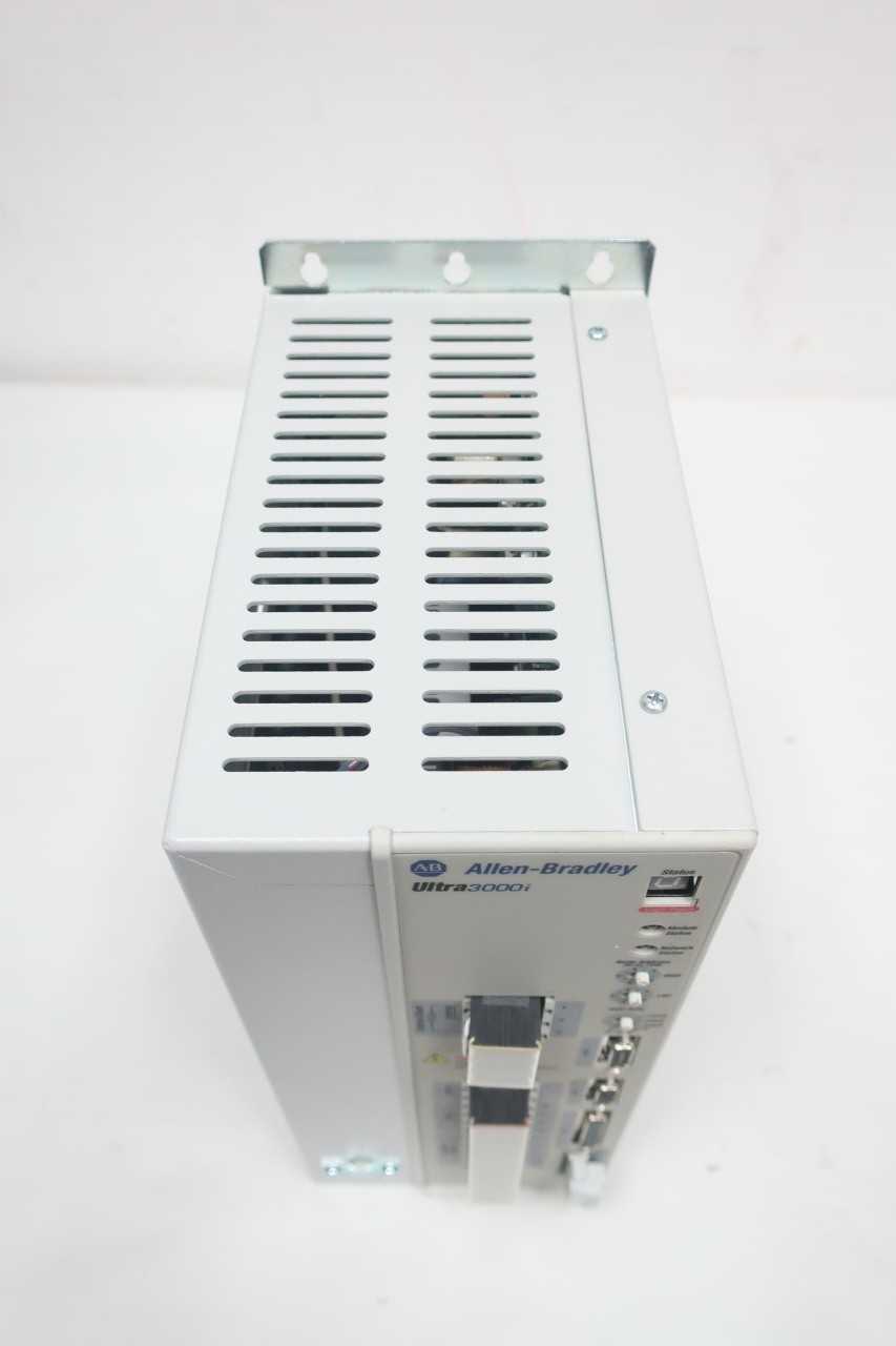 ALLEN BRADLEY 2098-DSD-HV030X-DN ULTRA3000I 0-400HZ 230/460V-AC 230/460V-AC 3PH SERVO DRIVES AND AMPLIFIER - SERVO