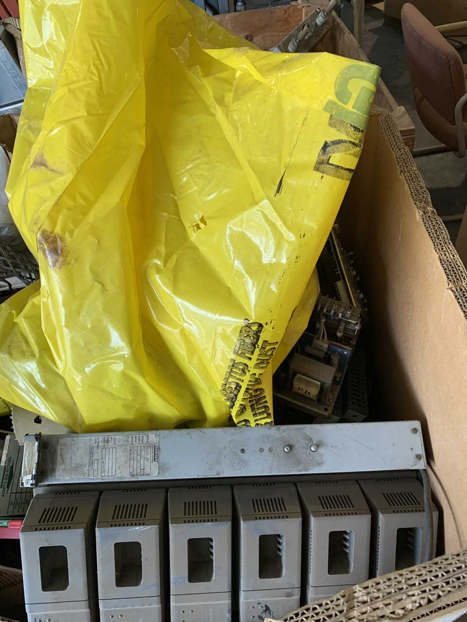 CRATE OF MISC. ELECTRICAL AUTOMATION EQUIPMENT ETC. - ELECTRICAL COMPONENTS