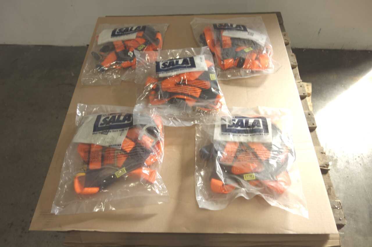 LOT OF 5 SALA PT XO 4D HV D2 HARNESSES - SAFETY SWITCH