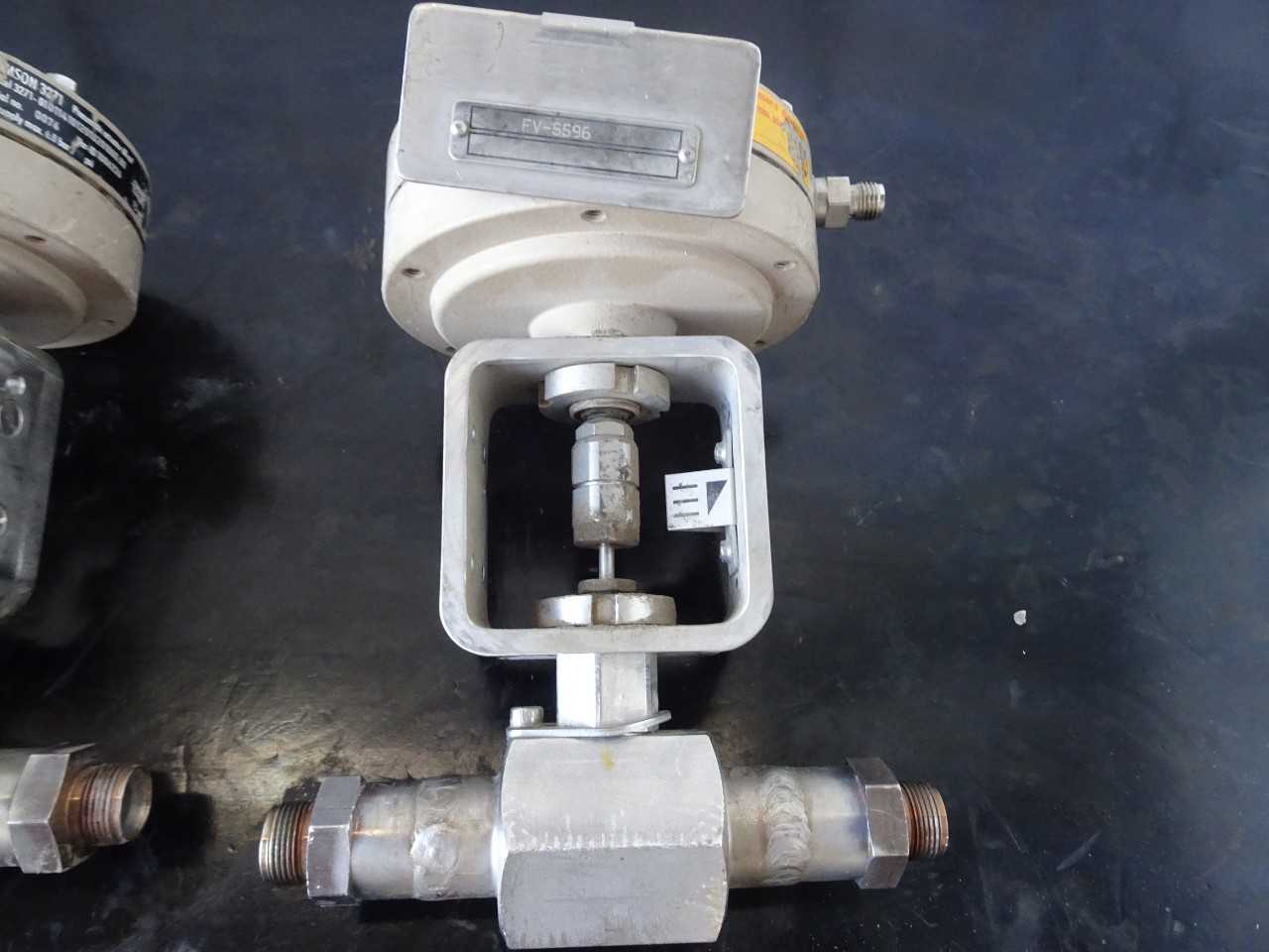 SAMSON 3510 STAINLESS CONTROL VALVES - CONTROL VALVE