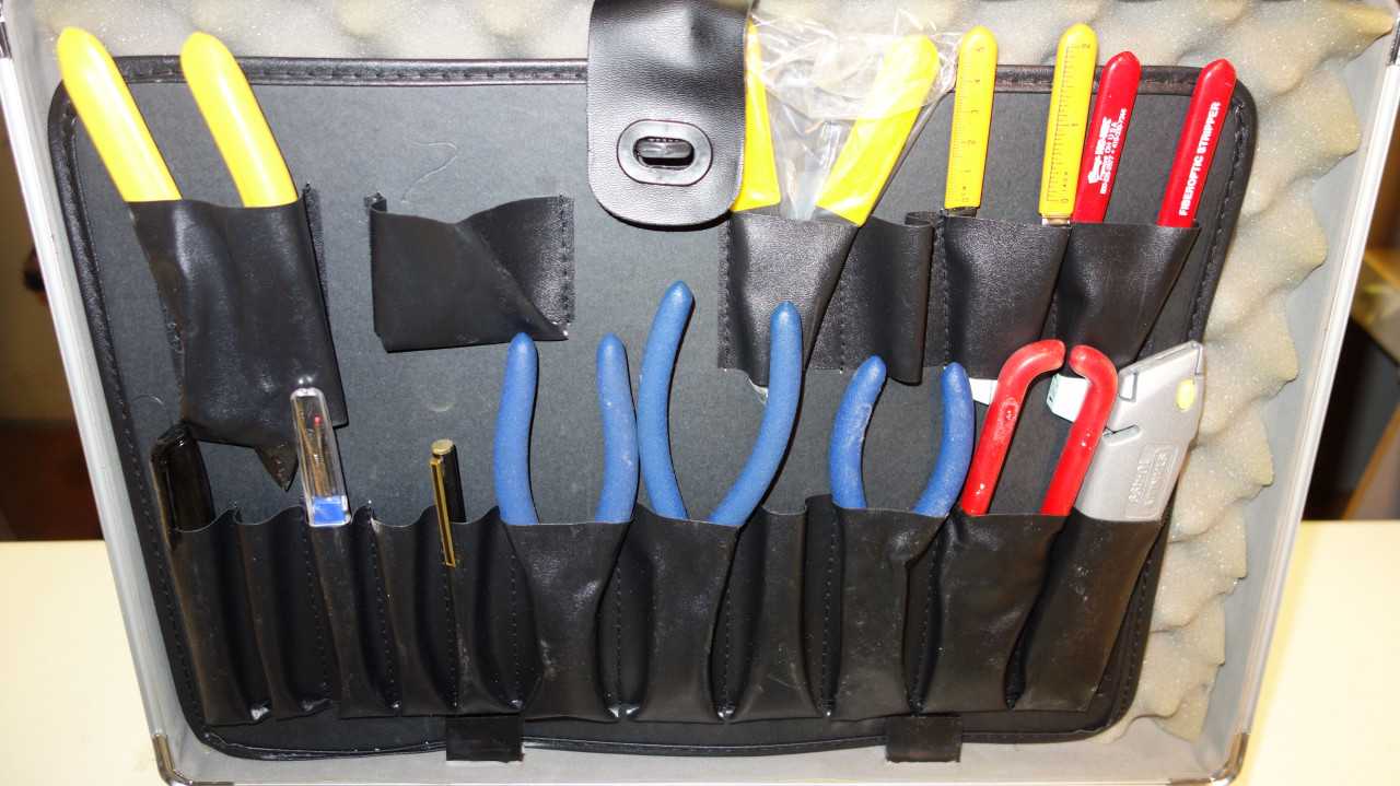 OWL DUAL OWL OPTICAL SOURCE FIBER OPTIC TEST EQUIPMENT KIT SET - ELECTRIC POWER TOOLS