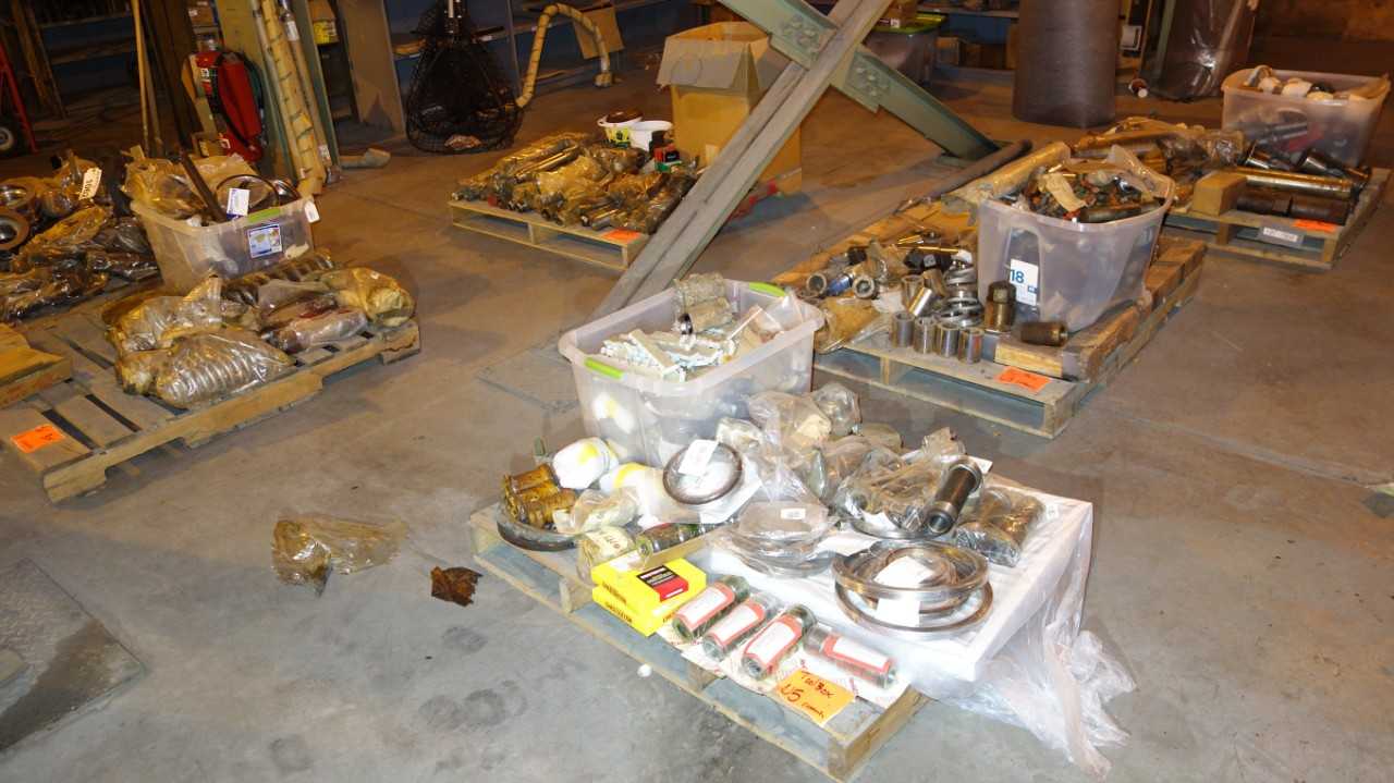 6 PALLETS OF ASSORTED MRO CONTENTS, STEEL BOLTS , REPLACEMENT PARTS - MISCELLANEOUS