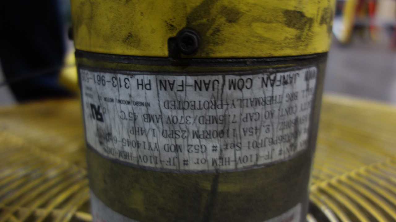 2 CRATES OF ASSORTED INDUSTRIAL FANS, DAYTON 1RWB4B, 6C539B, JAN-FAN JF-110V-HEM - HVAC EQUIPMENT