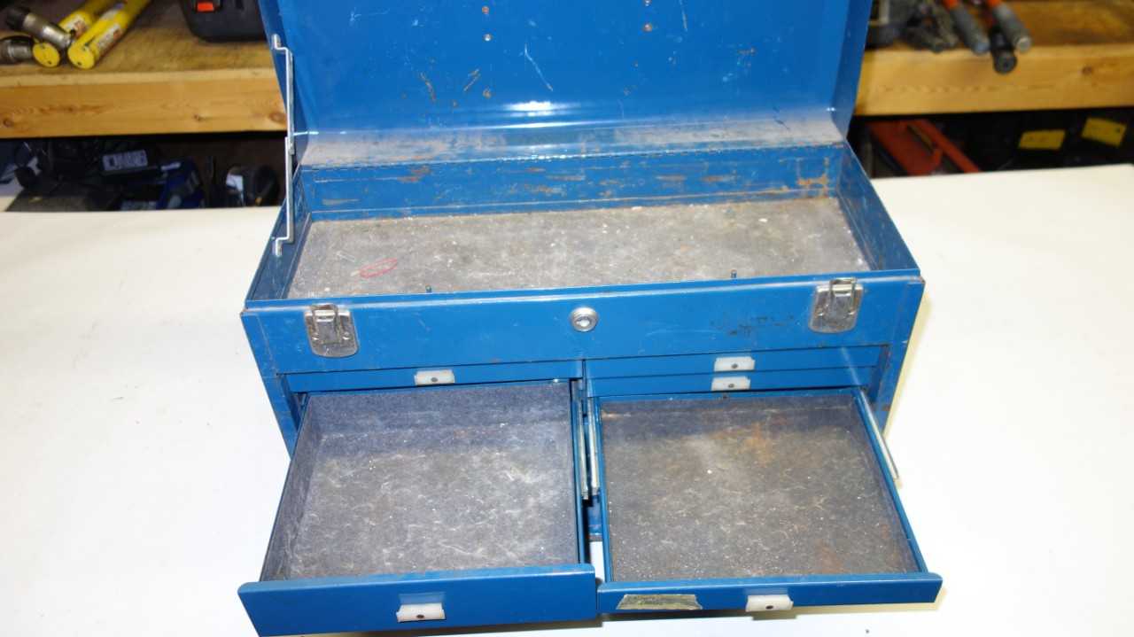 7 DRAWER STEEL TOOL BOX - TOOL STORAGE