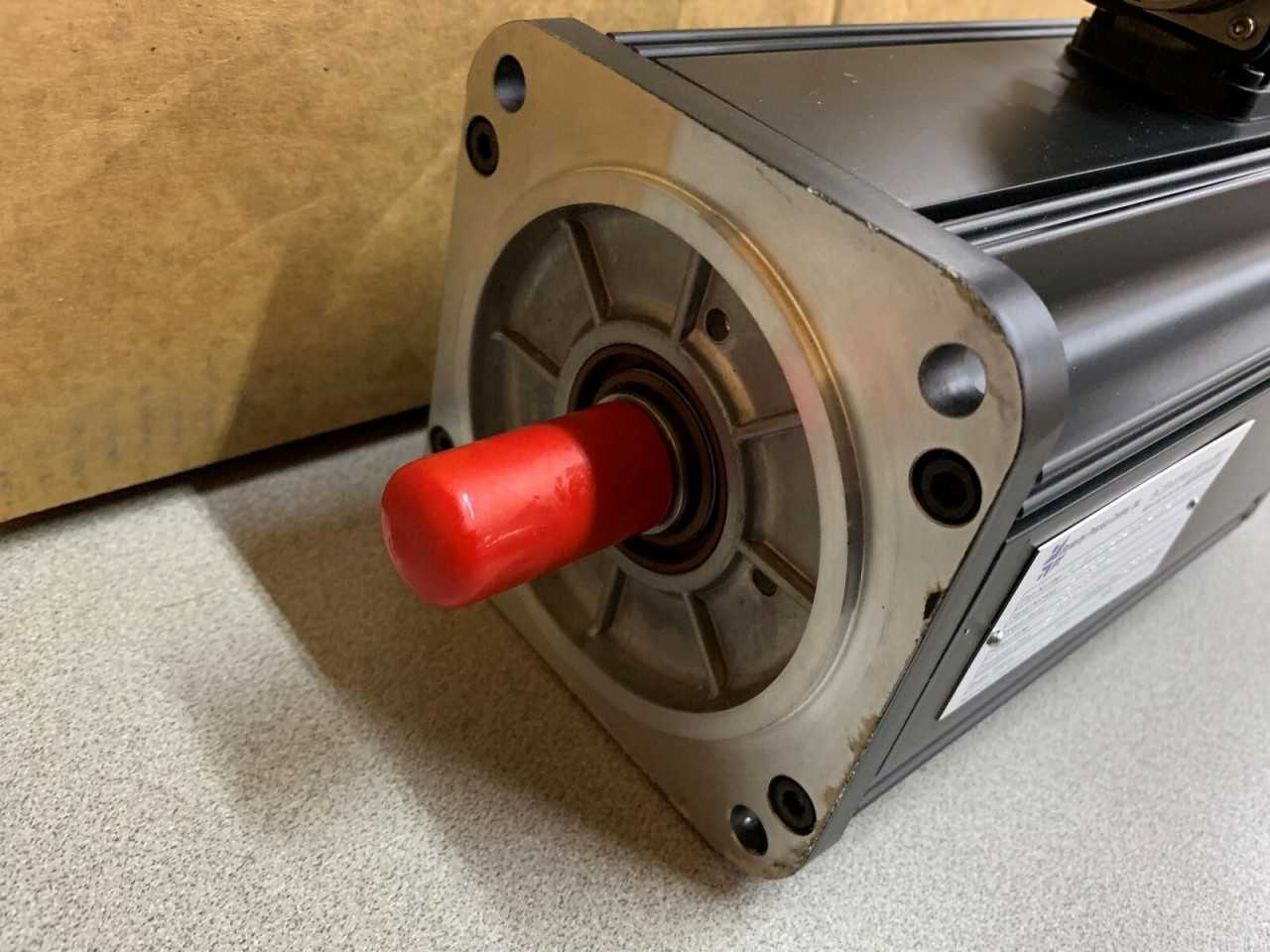 NEW INDRAMAT AC BRUSHLESS SERVO MOTOR BERKELEY ASM121-B-0/A-16-LB/10 - SERVO