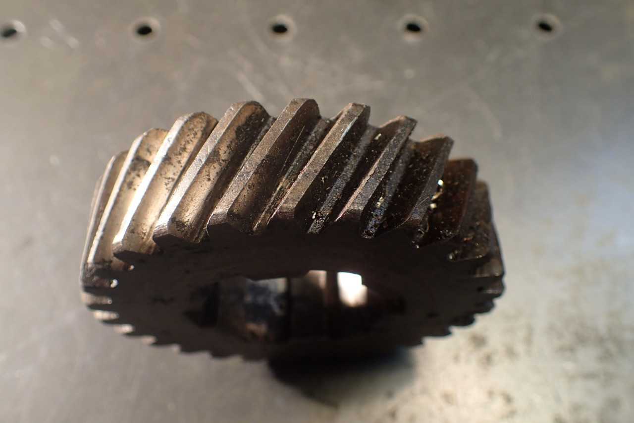 Cincinnati 27T 10DP Mill Feed Drive Change Helical Gear 1-12 1-18 Mill Machines - END MILLS