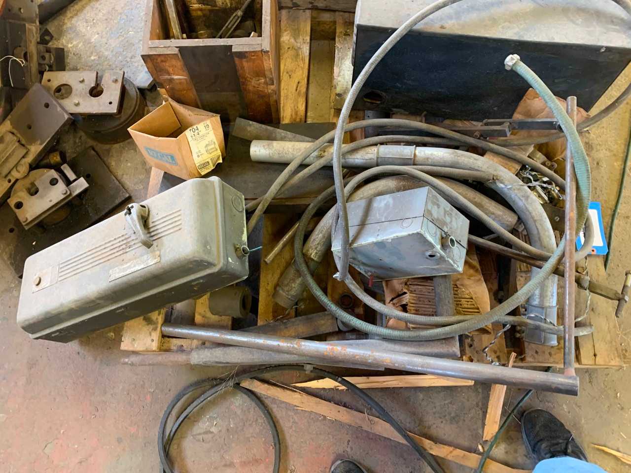 Electrical Supplies - ELECTRICAL COMPONENTS