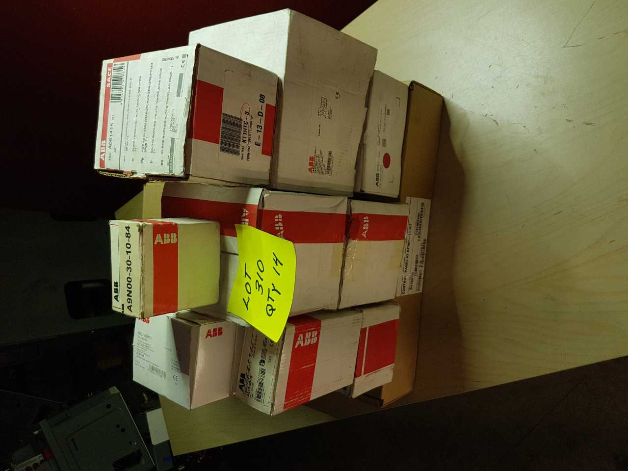 ABB MIXED CONTACTS AND MISC QTY 14 - MISCELLANEOUS