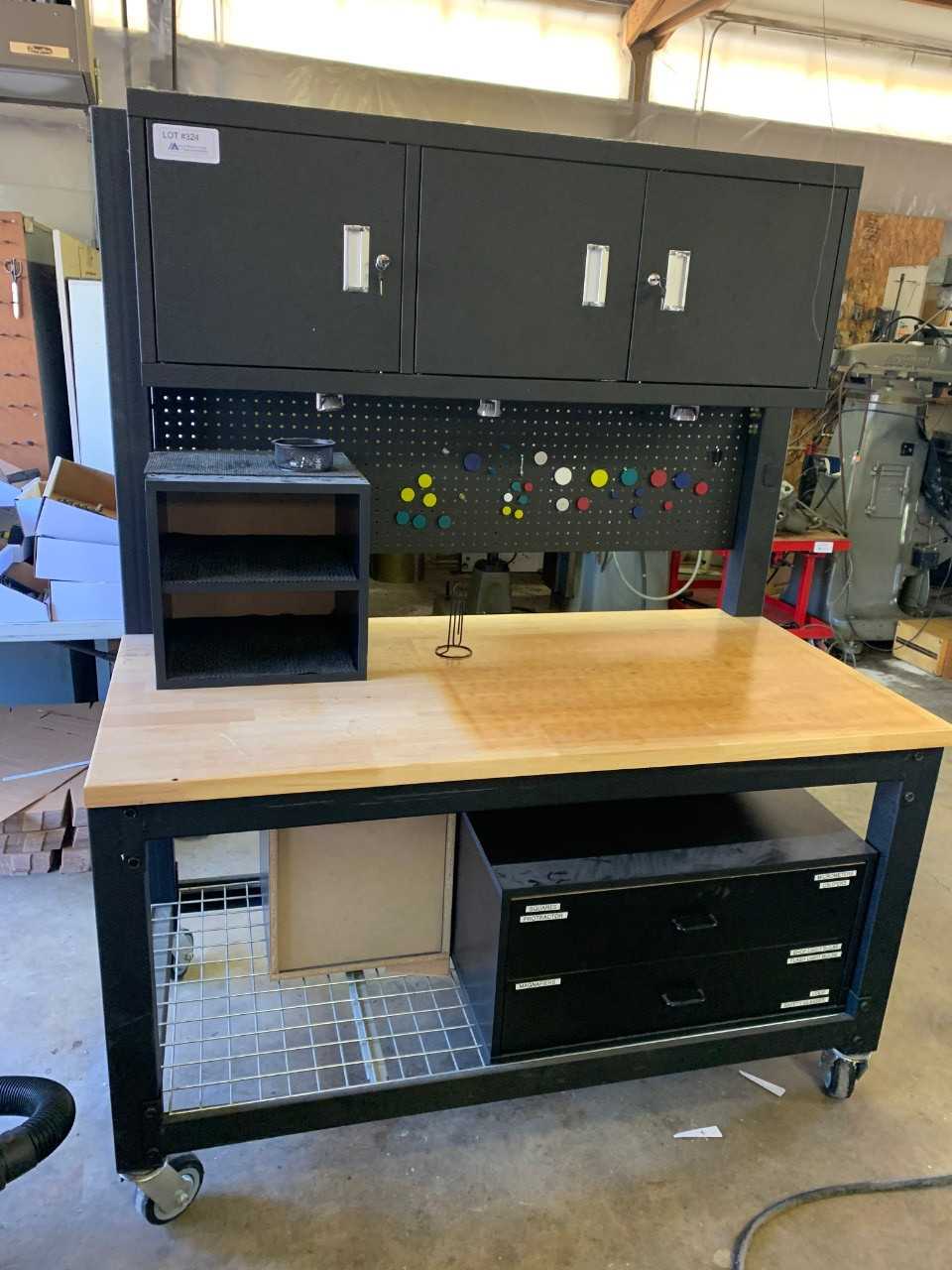 Mobile Work Station - PLANT & FACILITY