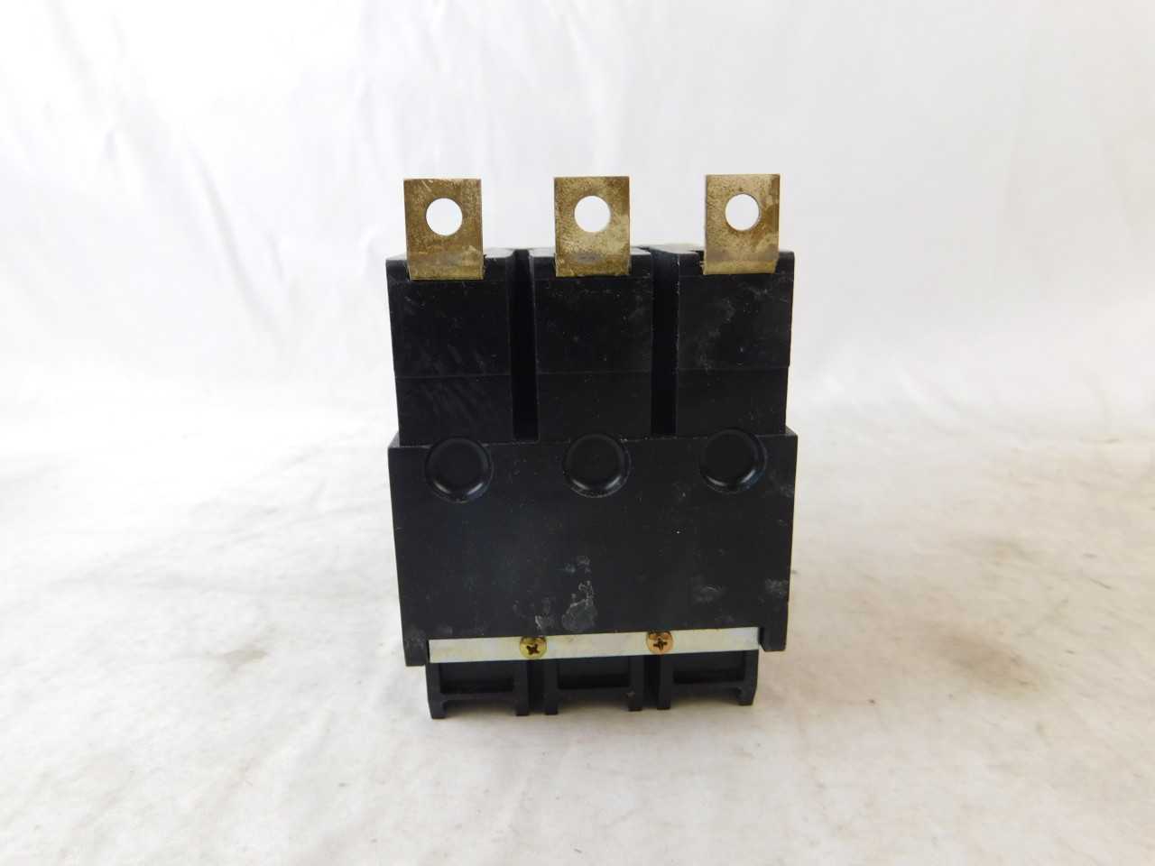 Quantity of 6x GDB3040D MCCB/Molded Case Circuit Breakers - CIRCUIT BREAKERS