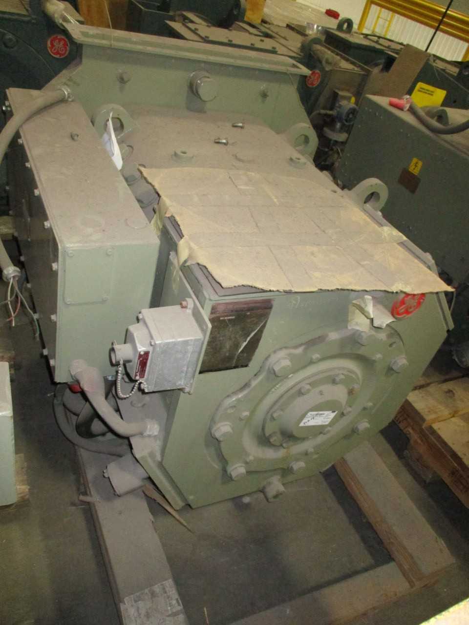 GE 752ARB1 DC Electric Motor - Left Hand JB  (UNUSED) QTY 1 - ELECTRIC MOTORS