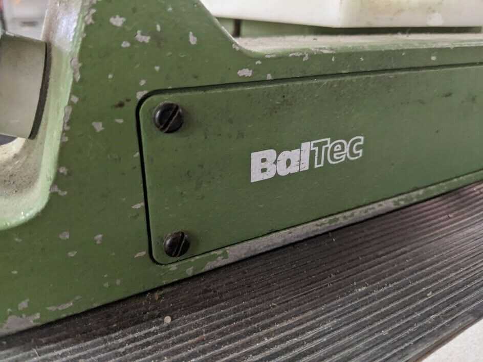 BalTec Orbital Riveter RN080 3ph 440V 1640rpm w Lighted Stand - MACHINING ACCESSORIES & TOOLING