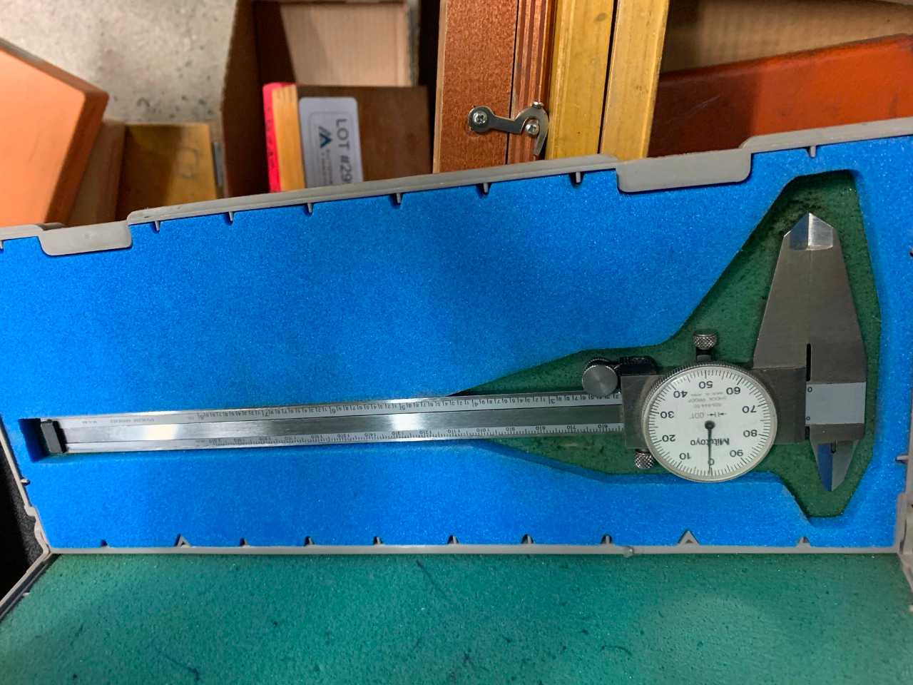 Mitutoyo Dial Caliper - ELECTRIC POWER TOOLS Mitutoyo Dial Caliper - ELECTRIC POWER TOOLS