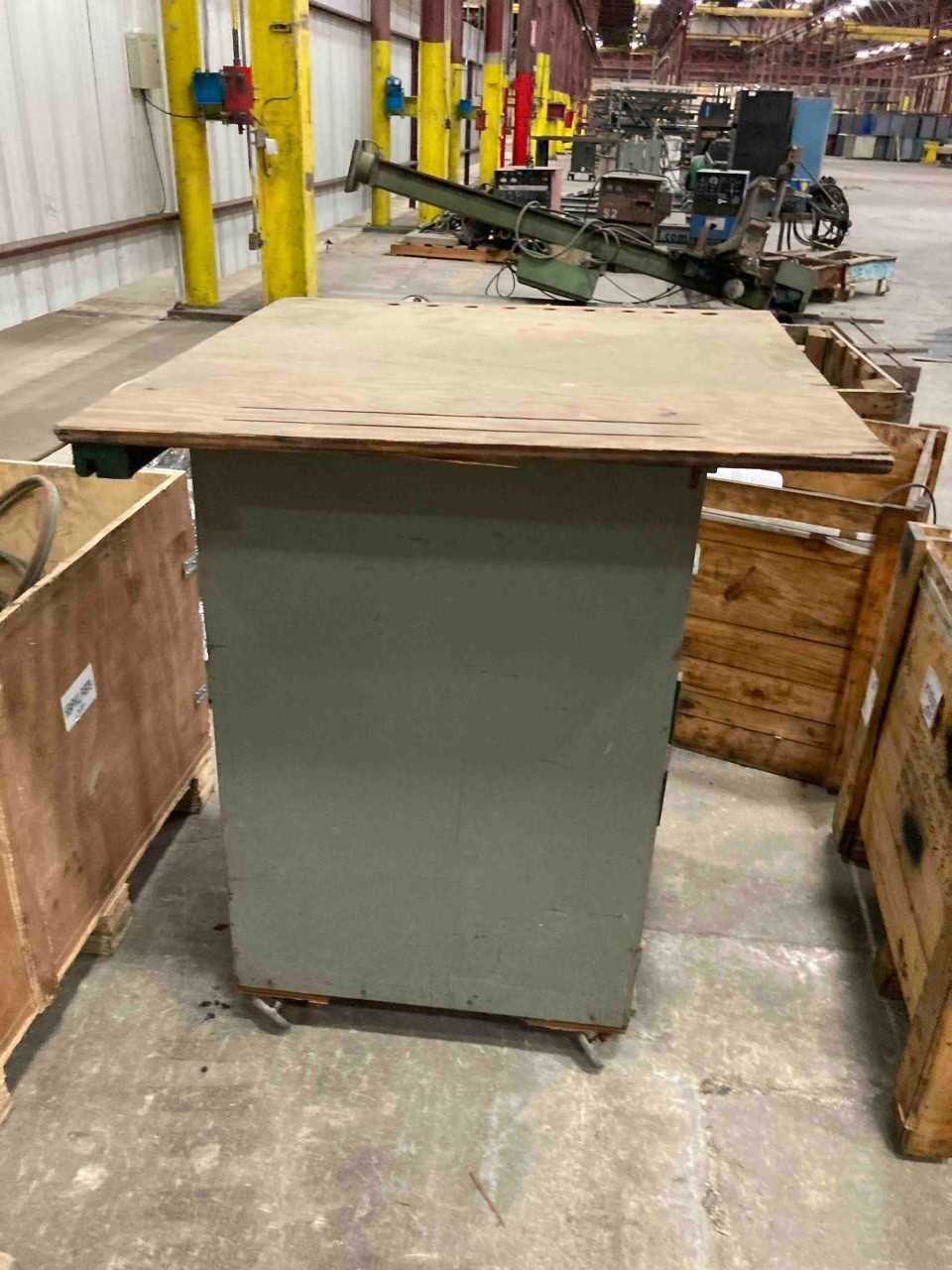 Great Work Table w/ Storage Underneath - TOOL STORAGE