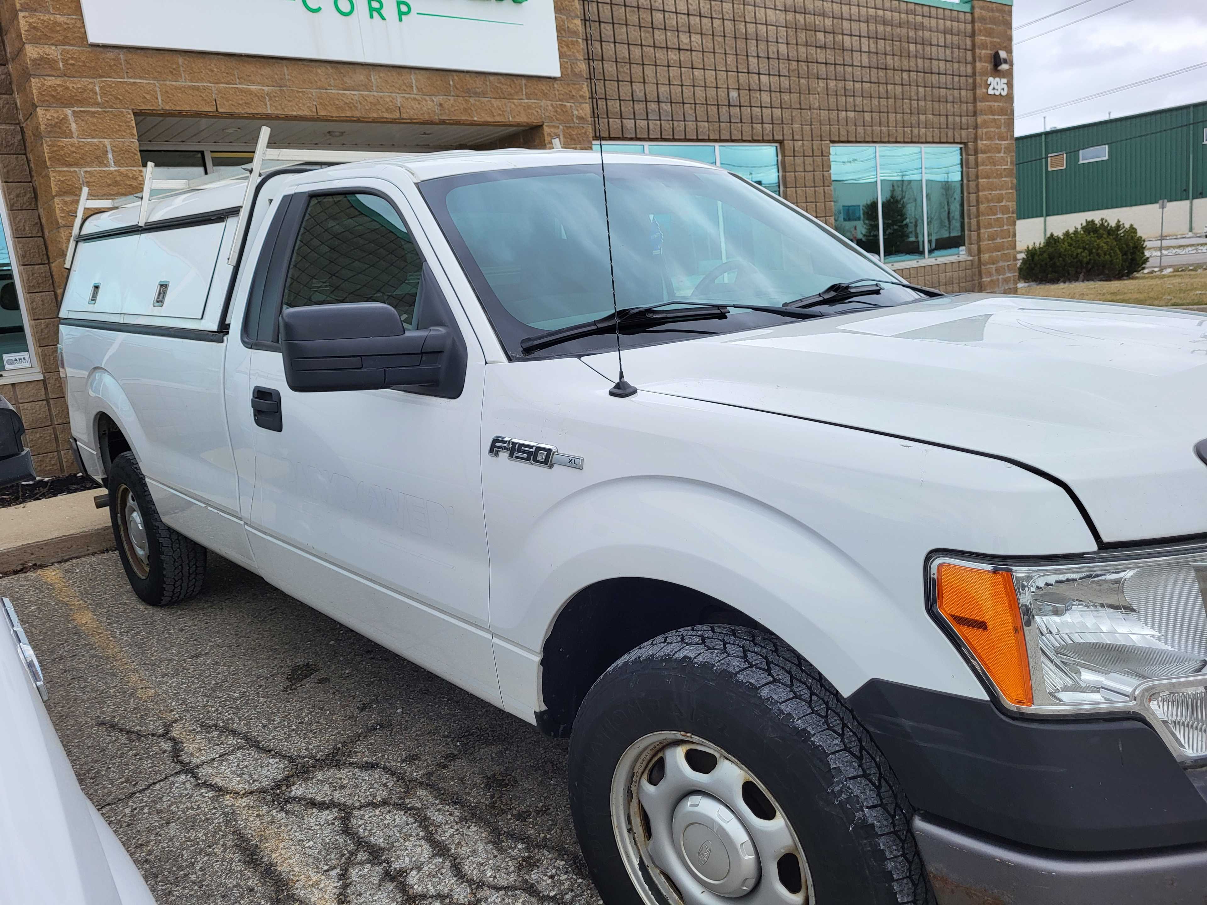 2014 - FORD - F-150 - PICKUP TRUCK - HYDRO EXCAVATOR TRUCKS