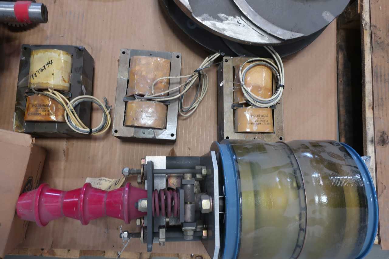 2 PALLETS OF ASSORTED VALVE ACTUATOR, PUMP IMPELLERS, BALLASTS, CENTRIFUGAL PUMP, AC MOTOR - CENTRIFUGAL PUMP