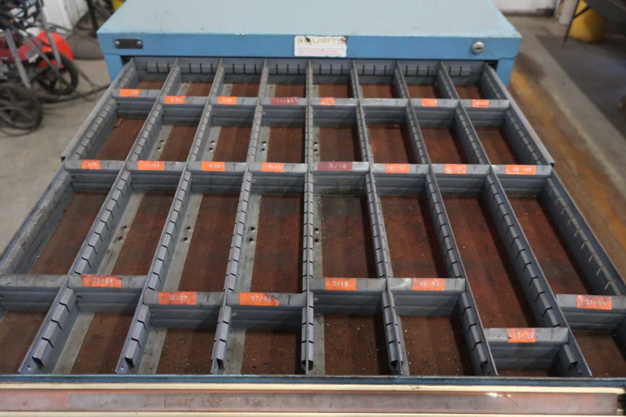 EQUIPTO 9 DRAWER STEEL TOOL BOX - TOOL STORAGE