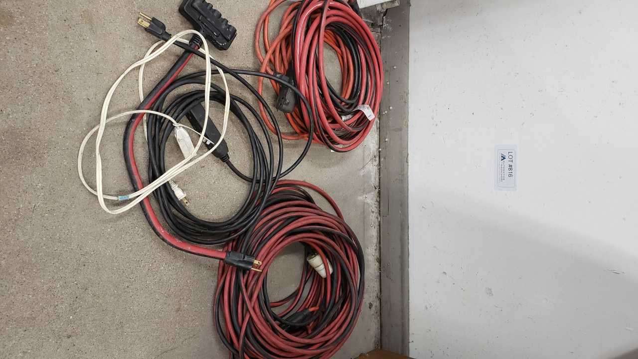 (5) Extension Cords & Extension Plug - MACHINING ACCESSORIES & TOOLING (5) Extension Cords & Extension Plug - MACHINING ACCESSORIES & TOOLING