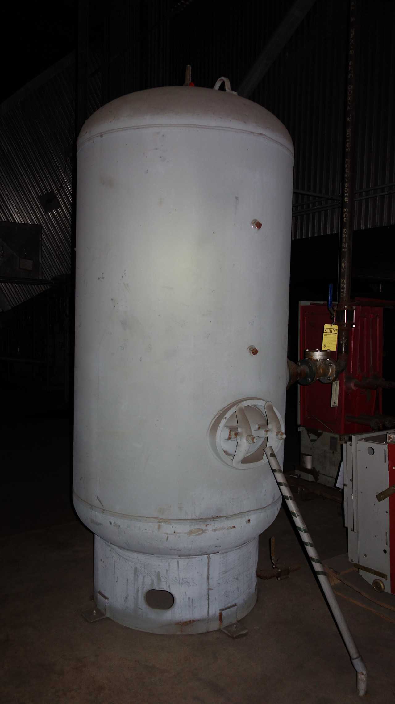 SILVAN INDUSTRIES COMPRESSED AIR RECEIVER TANK - PROCESS EQUIPMENT