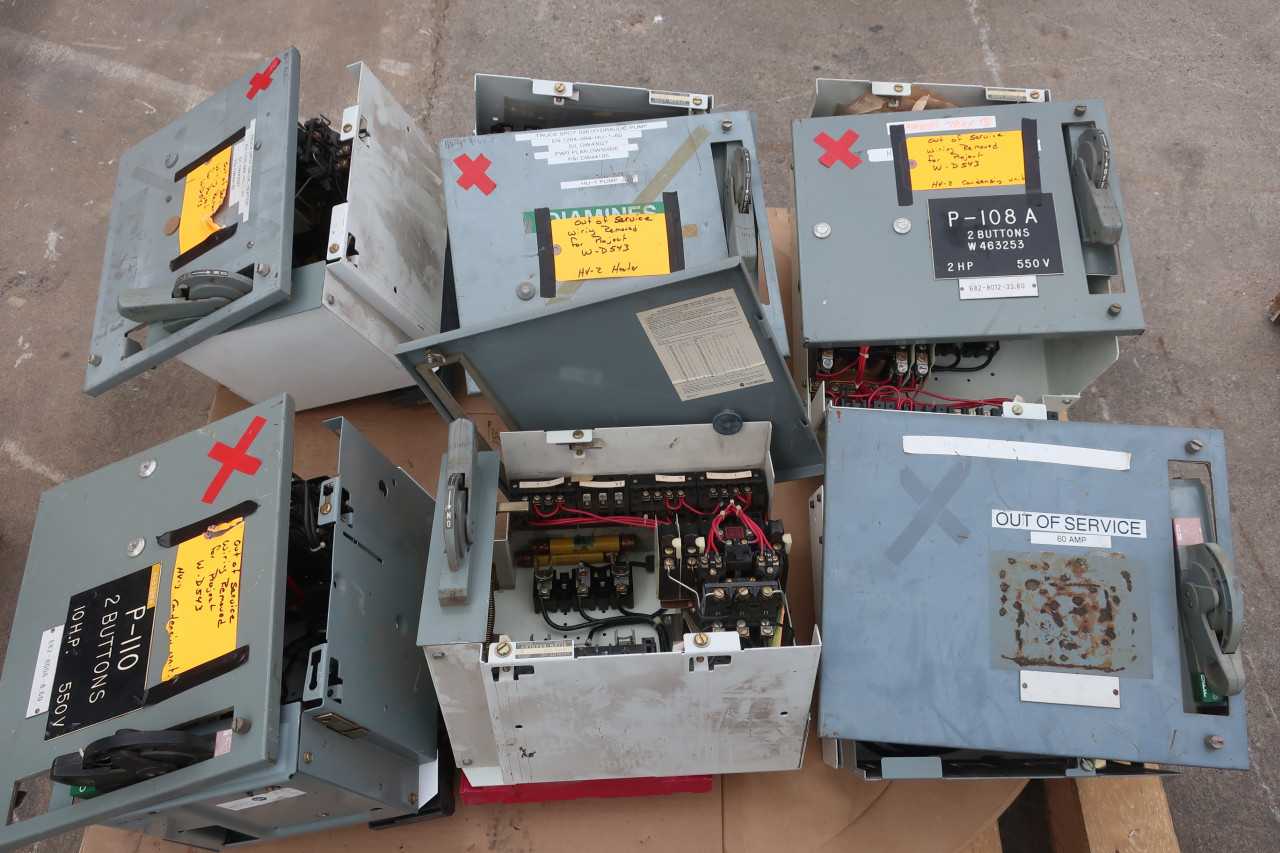 1 PALLET OF ASSORTED ALLEN BRADLEY MCC BUCKETS - MOTOR CONTROL CENTERS