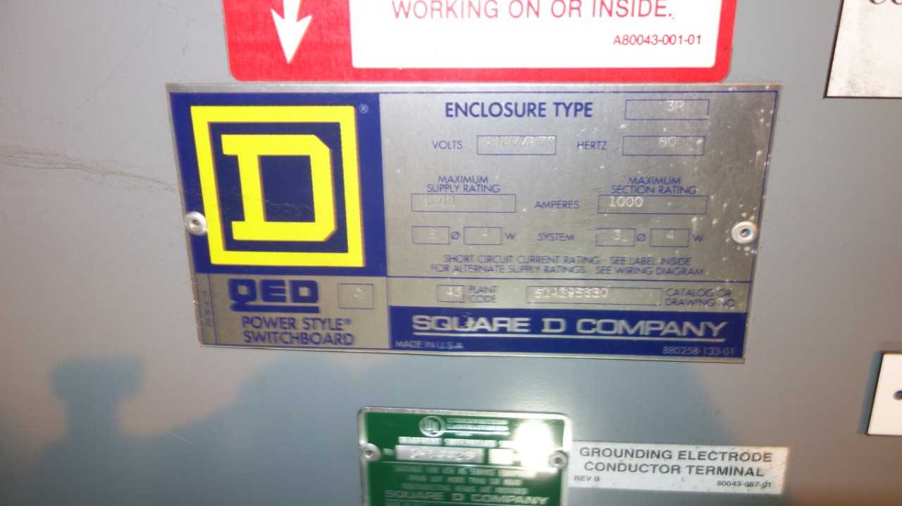 SQUARE D 5042956B0 1000A 480Y/277V POWERSTYLE SWITCHBOARD CABINET - 16X CIRCUIT BREAKERS - CIRCUIT BREAKERS