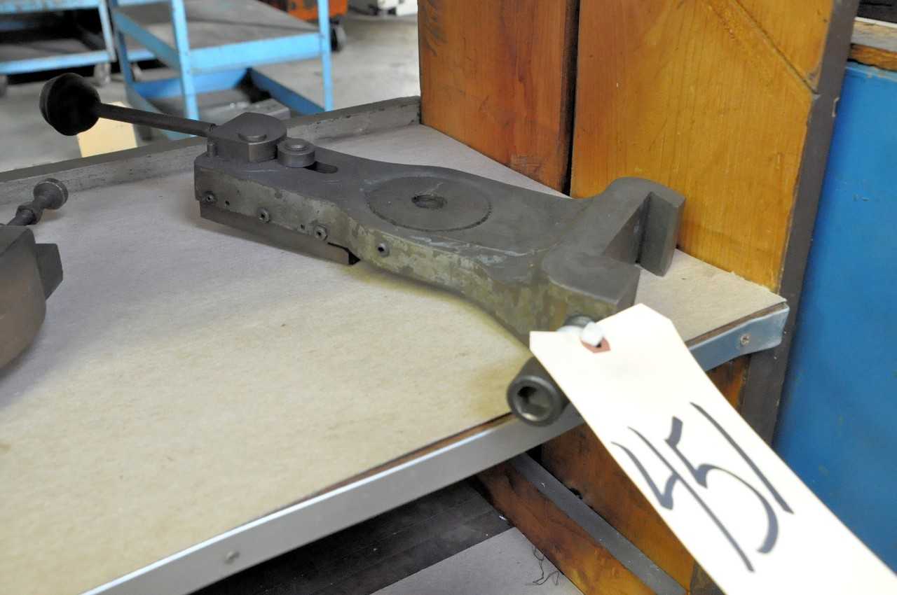 Hardinge Secondary Cutoff Attachment - MACHINING ACCESSORIES & TOOLING