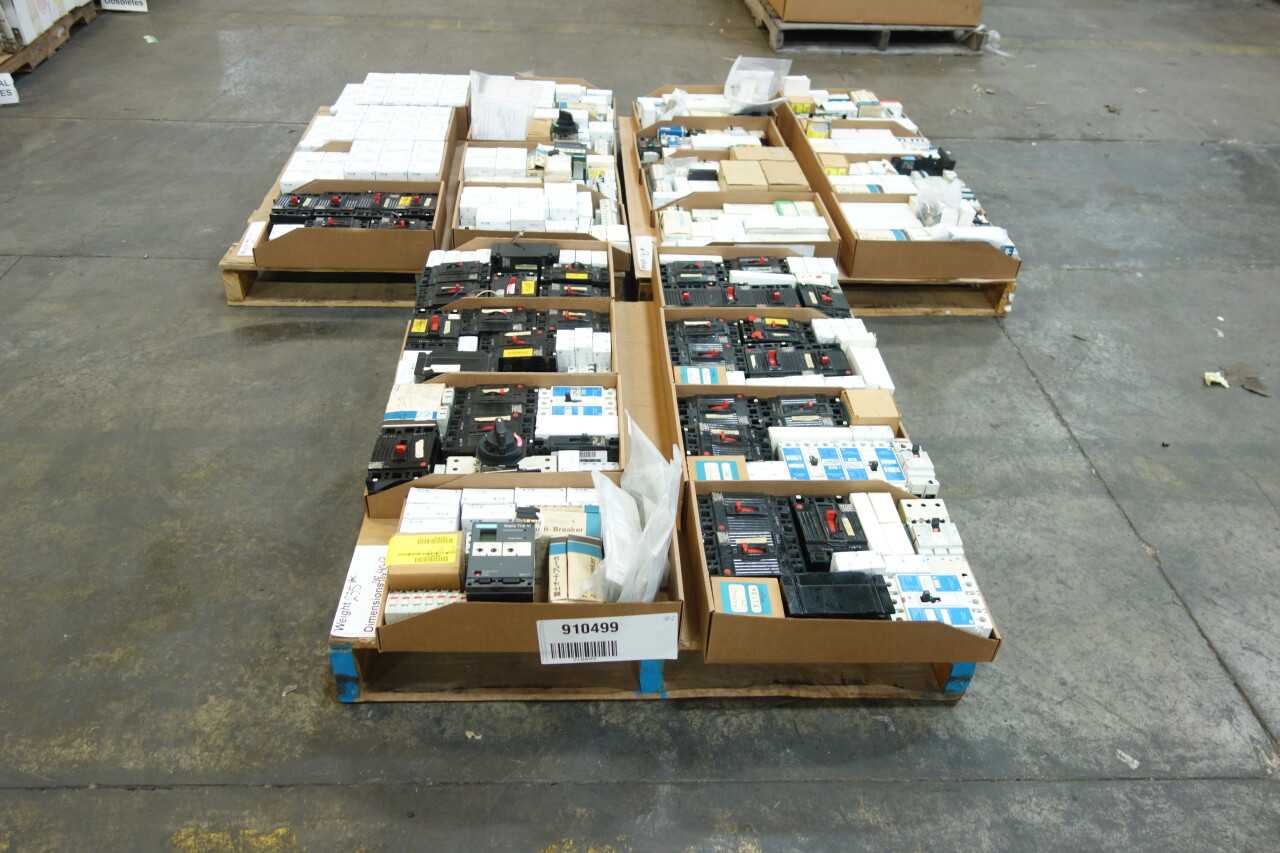 3 PALLETS OF ASSORTED CIRCUIT BREAKERS - CIRCUIT BREAKERS