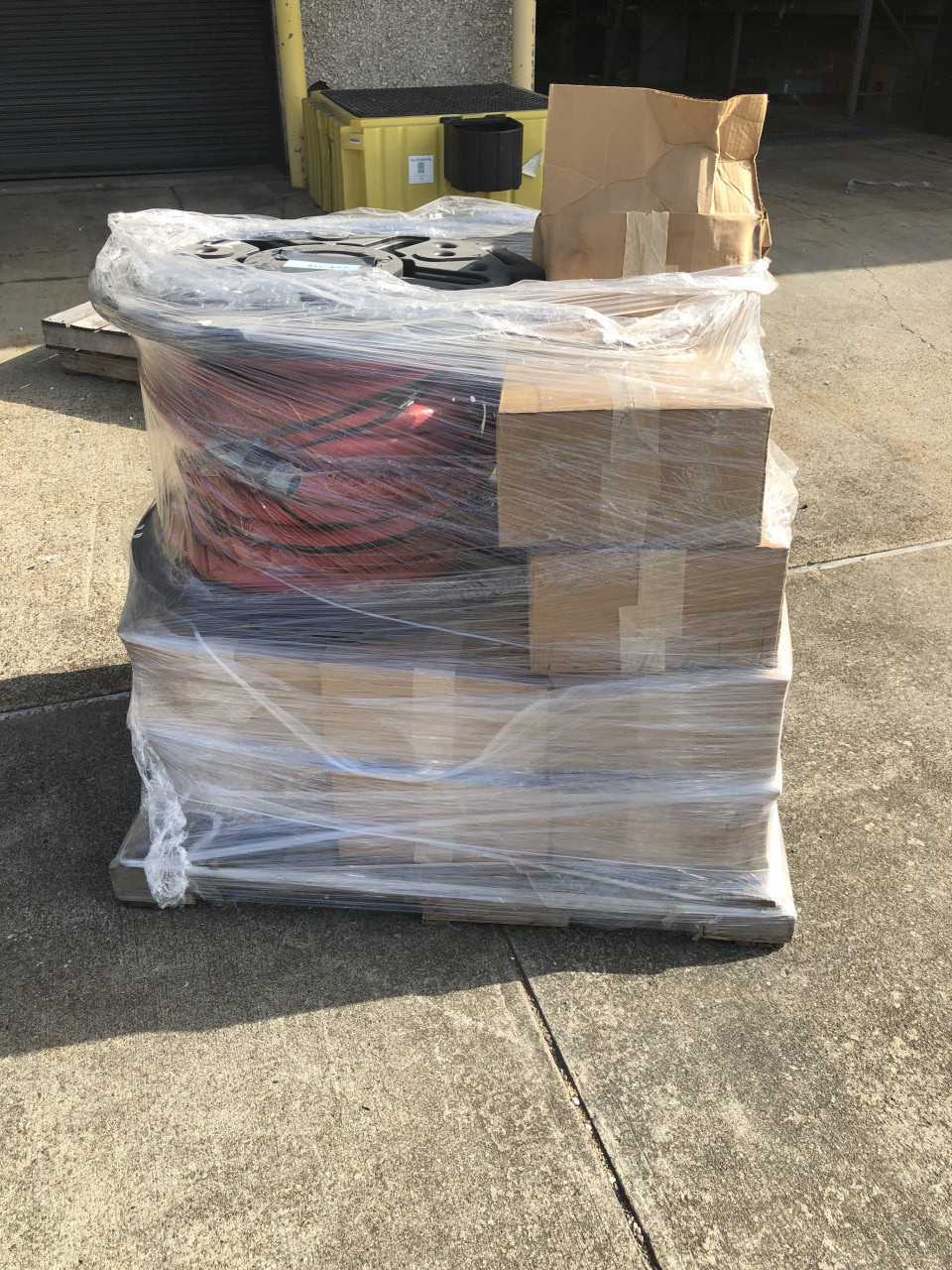 CRANKCASE BREATHER AND HOSES - INDUSTRIAL PARTS