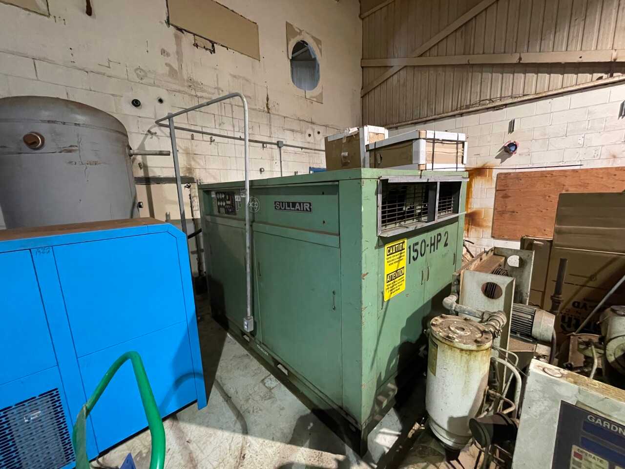 Sullair Compressor 150HP - AIR COMPRESSORS