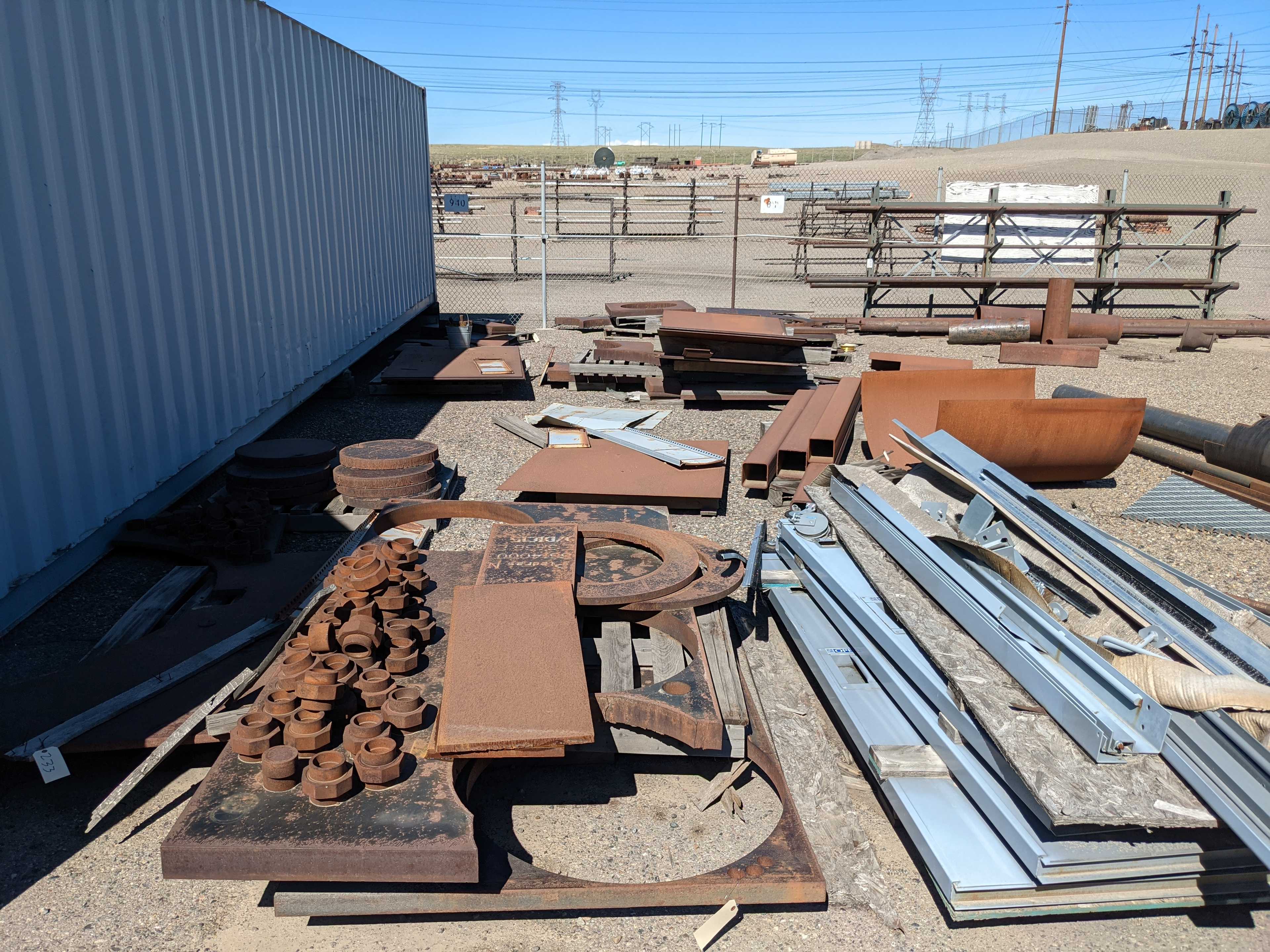 STEEL RACKING AND FLOOR - INDUSTRIAL PARTS