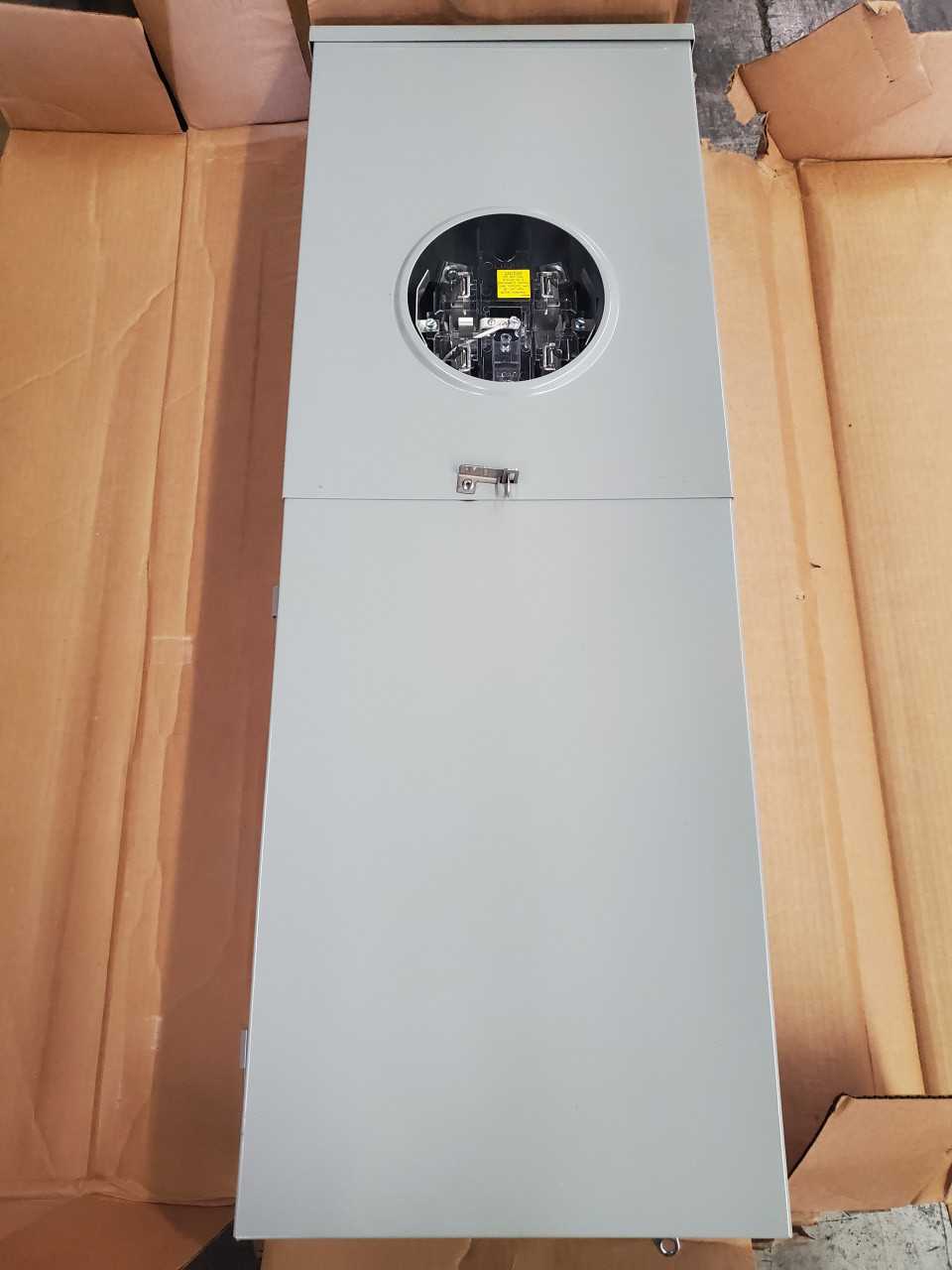 (1) Eaton CMBX1212B200BTS Meter Breaker Panel Type CH 200A 120/240VAC 1Ph - ELECTRICAL COMPONENTS