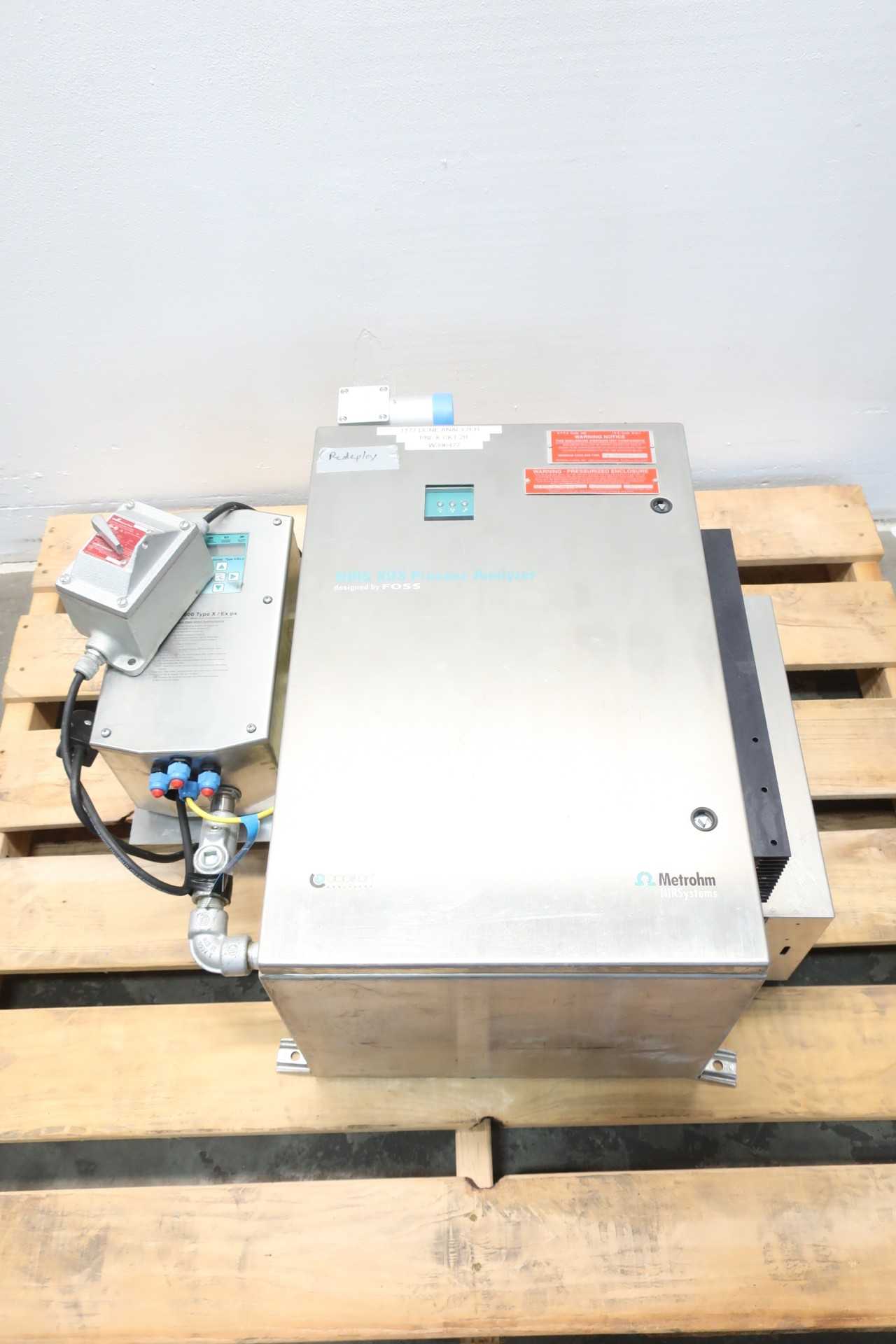 FOSS 60010494 XP - 2400 XDS PROCESS LABORATORY ANALYZER - ANALYZER