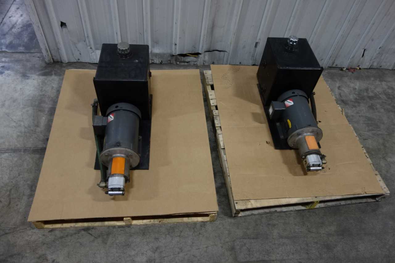 LOT OF 2 HYDRAULIC PUMP SYSTEMS - HYDRAULIC PUMP