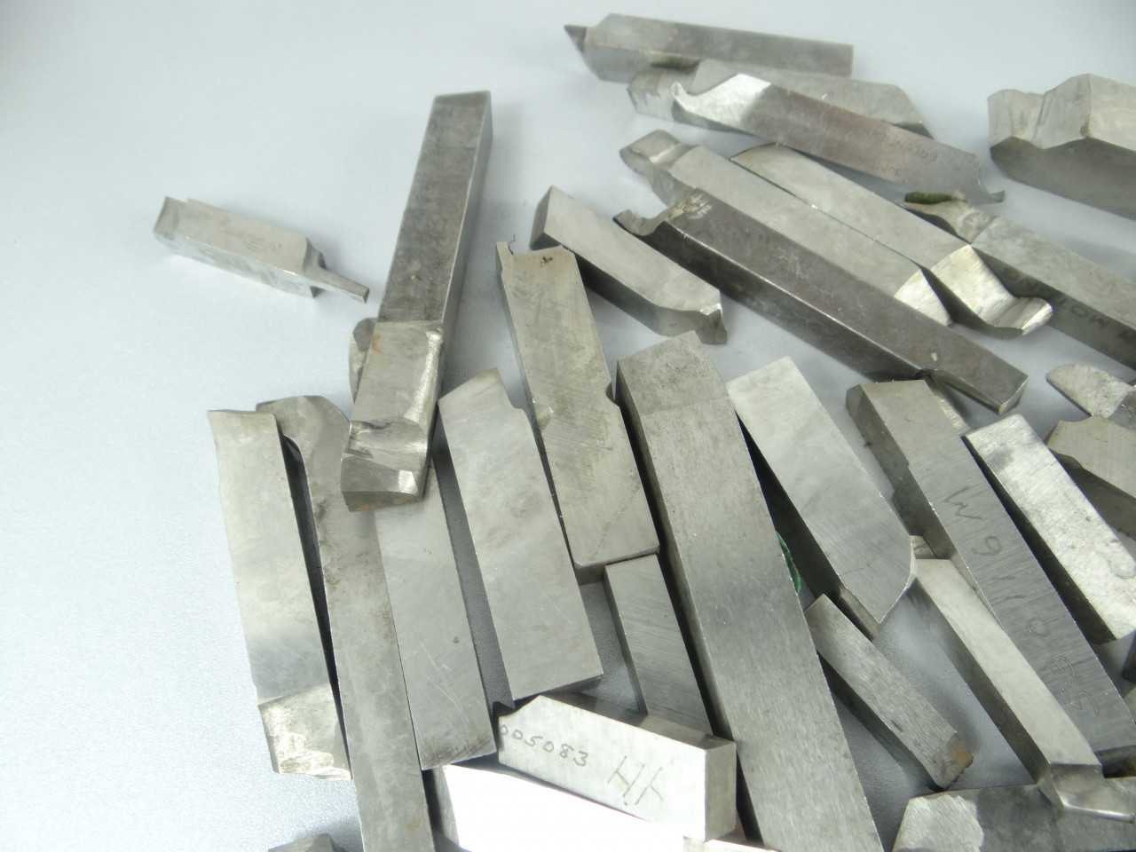 Large Lot of Assorted HSS Tool Bits - MACHINING ACCESSORIES & TOOLING