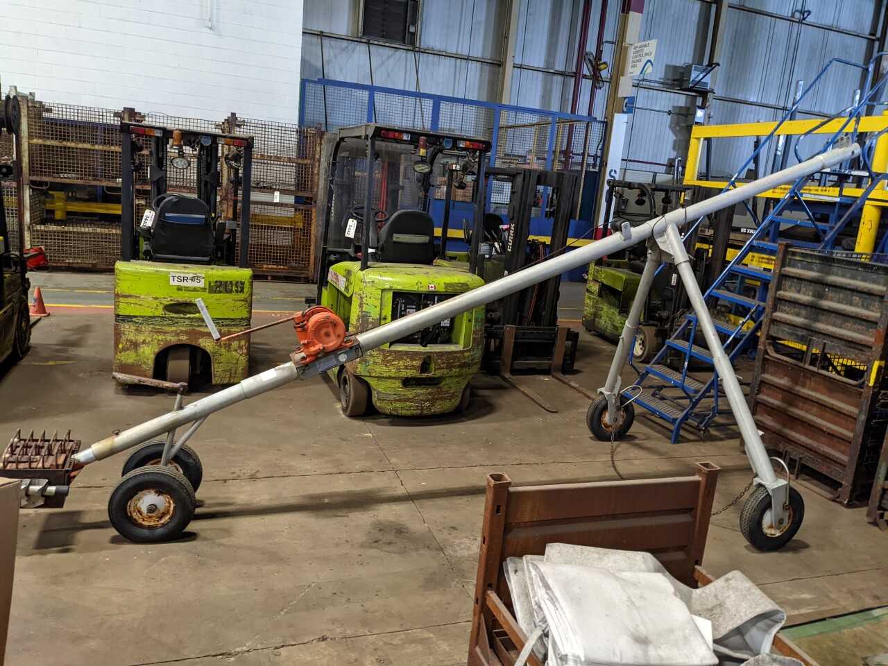 PORTA-HOIST FVO 13-9-01 CHAIN HOIST CRANE - LIFTING EQUIPMENT