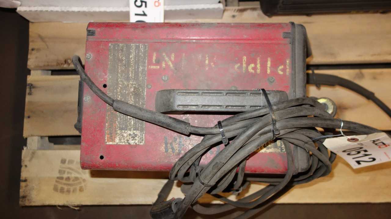 LINCOLN ELECTRIC SP-100 120V-AC WIRE ARC WELDER - WELDING EQUIPMENT