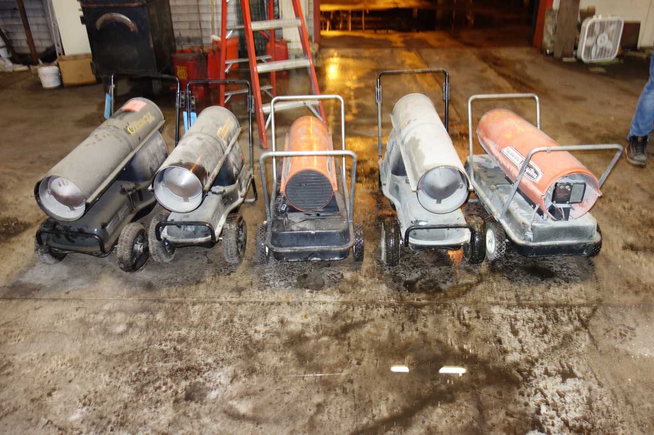 LOT OF 5 ASSORTED SPACE HEATERS DAYTON MR HEATER 125,000 150,000 175,000 BTU - HVAC EQUIPMENT