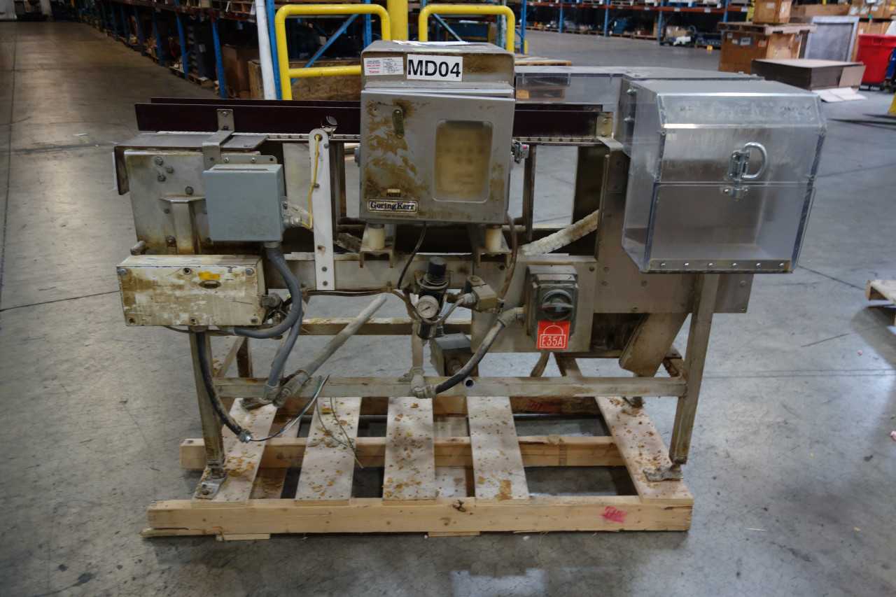 CONVEYOR SYSTEM WITH GORING KERR METAL DETECTION UNIT - CONVEYORS