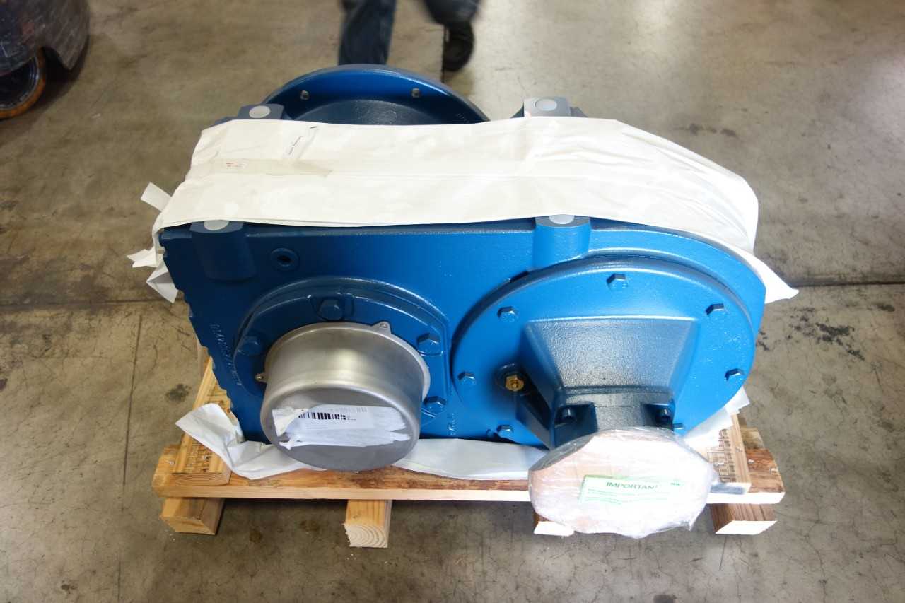 SEW EURODRIVE GEAR REDUCER - GEAR REDUCERS