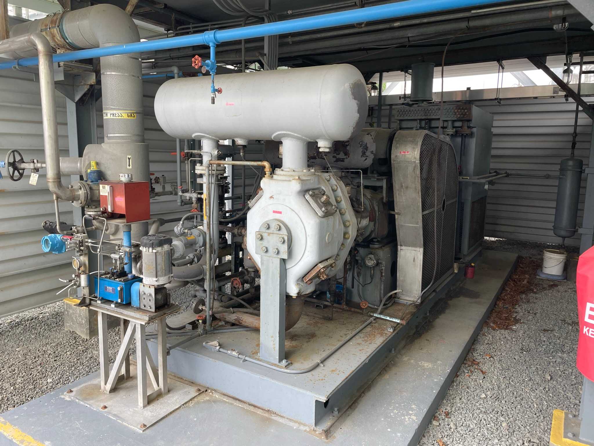 QTY 2 1970 Air-X-Changers Inc Boil-Off Gas Compressors and Fin-Fan Cooler - TEMPERATURE CONTROL COMPONENTS