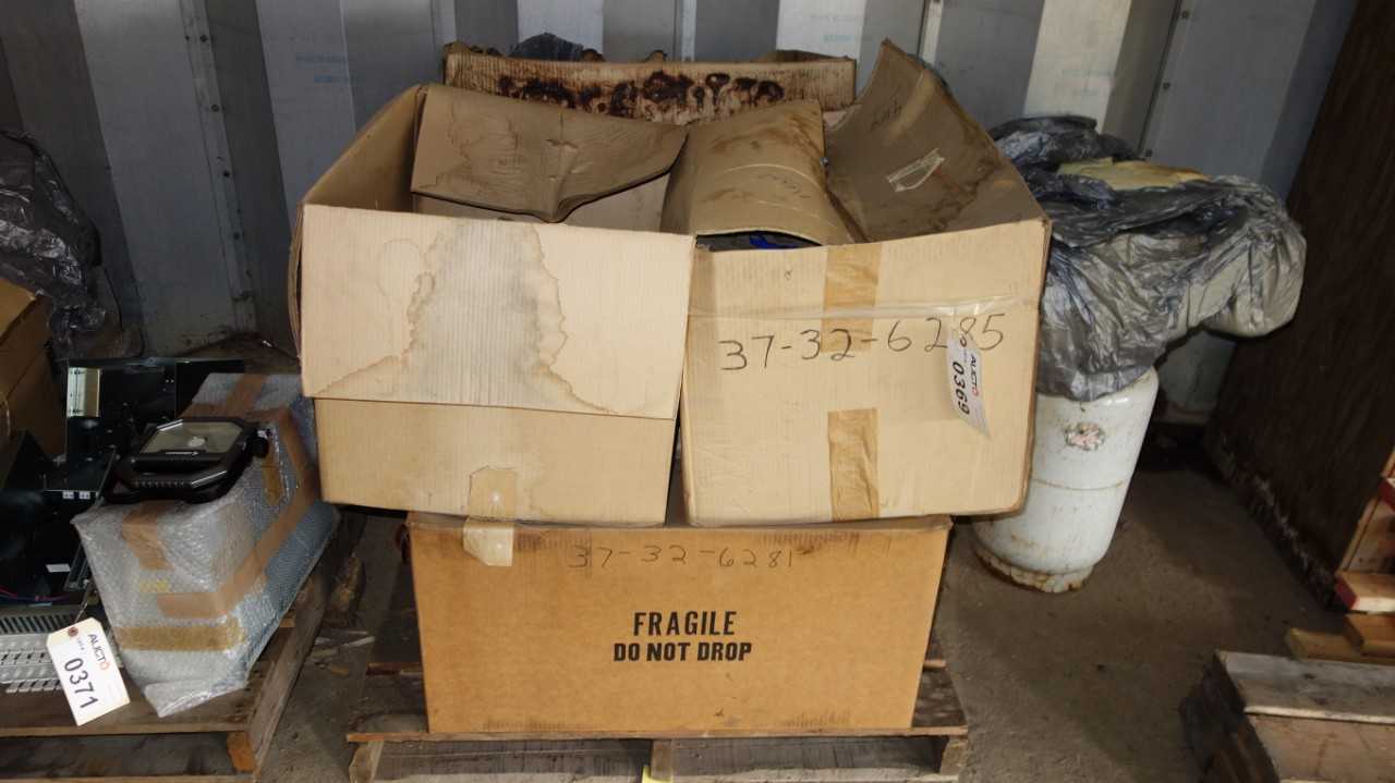 1 PALLET OF GE CAPACITOR BANKS - ELECTRIC MOTORS
