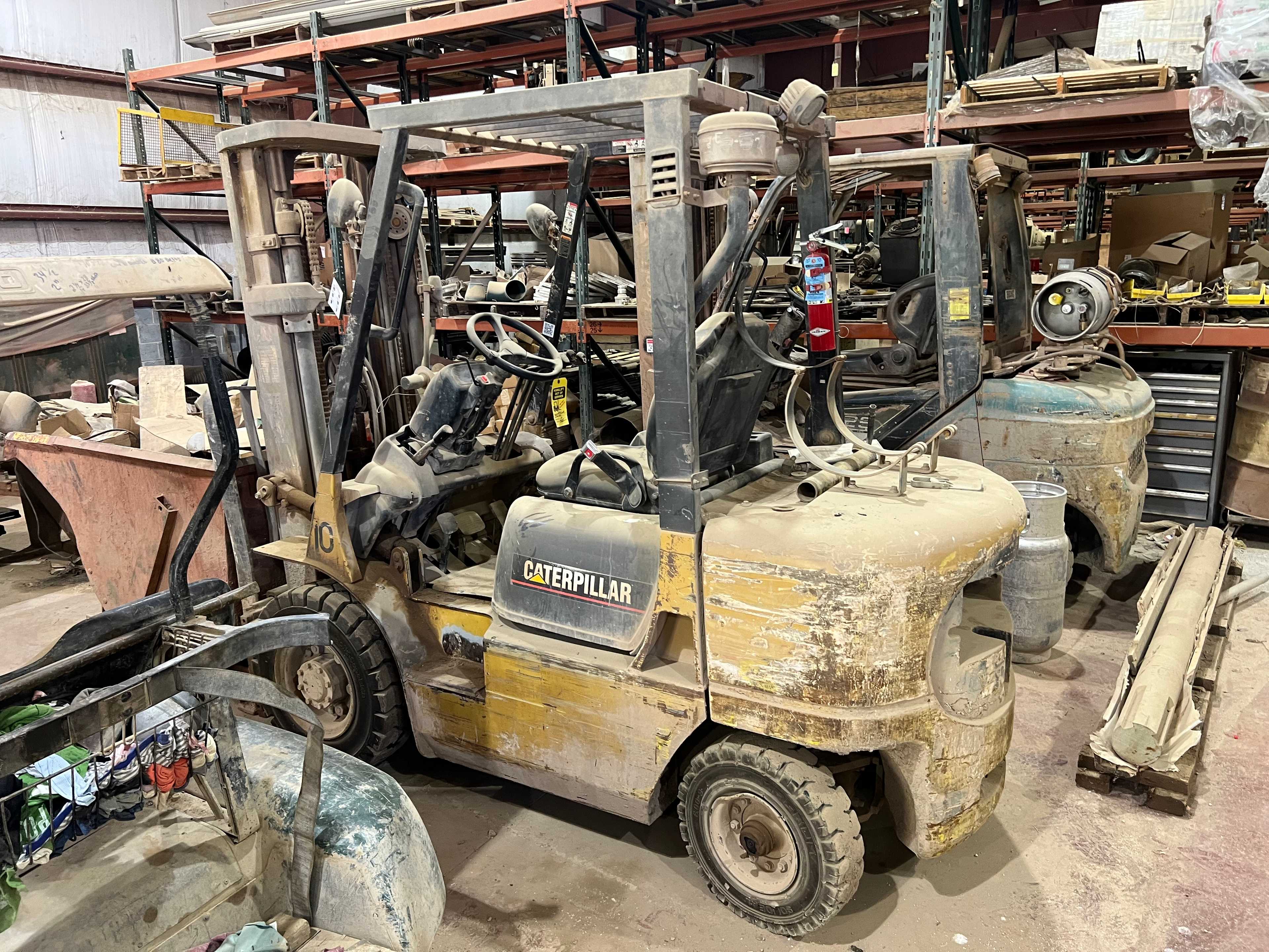 2003 CAT GP25K COUNTERBALANCE FORKLIFT - SIT-DOWN FORKLIFT