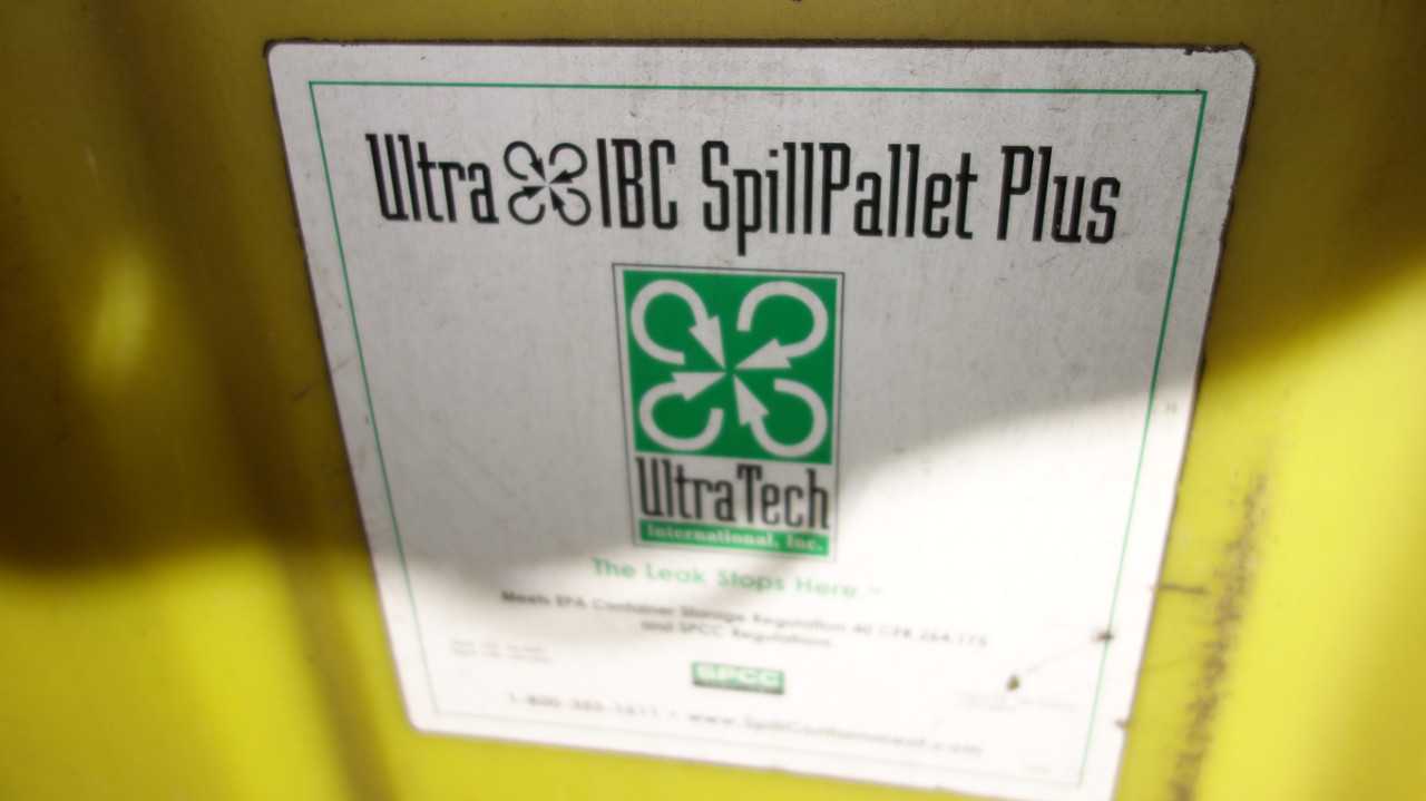 ULTRATECH ULTRA IBV SPILLPALLET PLUS 360 GAL - CRANES