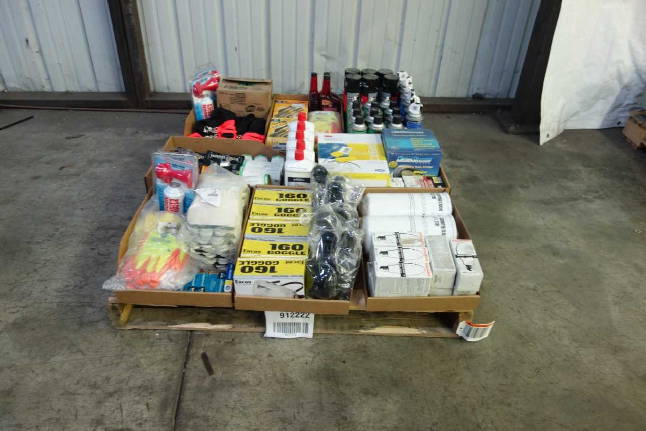 PALLET OF ASSORTED SHOP SUPPLIES - LIGHTING