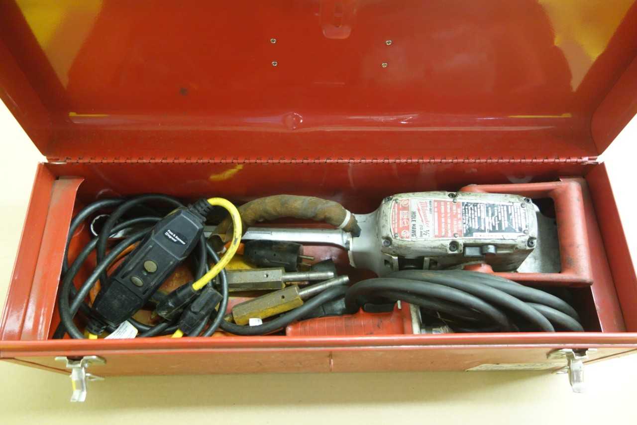 MILWAUKEE 1675-1 HEAVY DUTY HOLE HAWG 1/2 IN CORDED DRILL - ELECTRIC POWER TOOLS