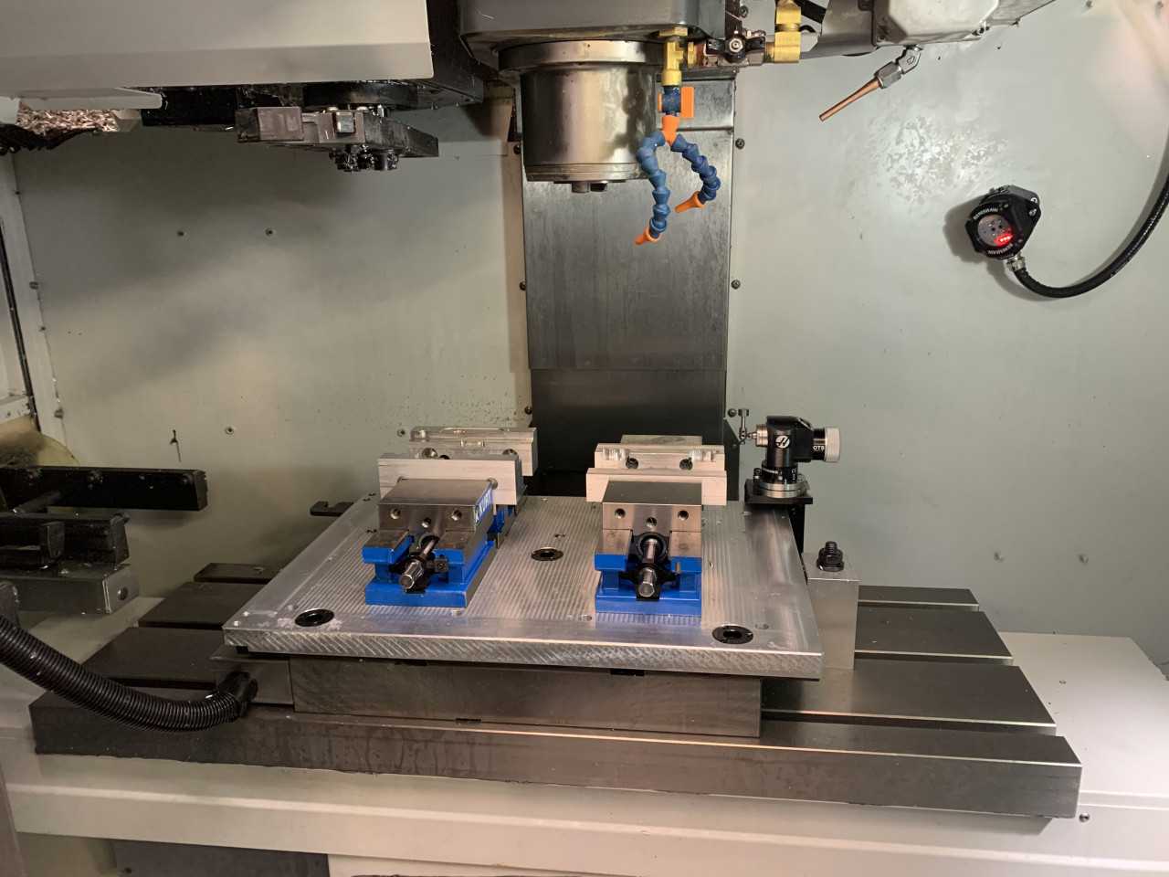 Haas Super Mini Mll 2 CNC Vertical Machining Center W Midico Pallet Changer - CNC MACHINING CENTERS