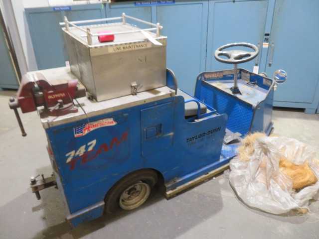 Motorized Service Cart with contents, has flat tire, do not know else may be wrong. - MISCELLANEOUS