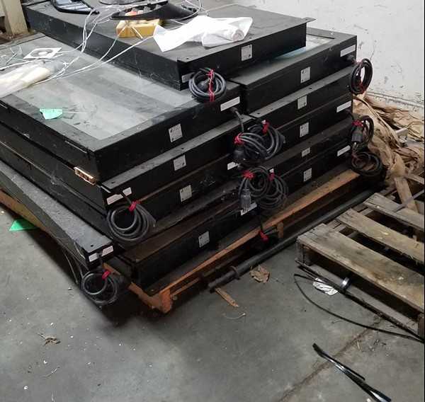 Lot of 11 Lighting Dimensions Light Fixtures Model LILM20324F4812E 210A - LIGHTING