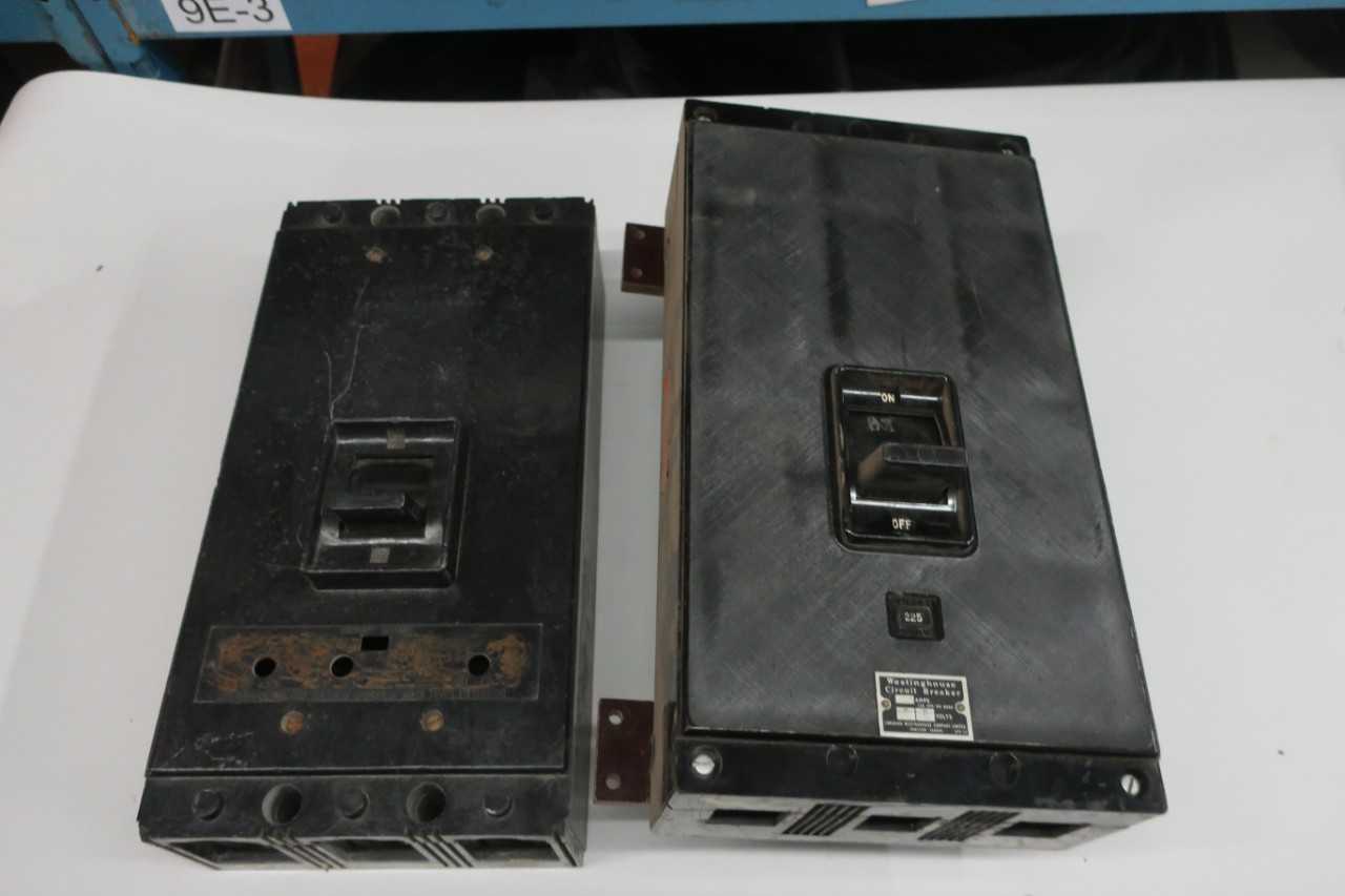 LOT OF 2 ASSORTED WESTINGHOUSE 3P CIRCUIT BREAKERS - CIRCUIT BREAKERS