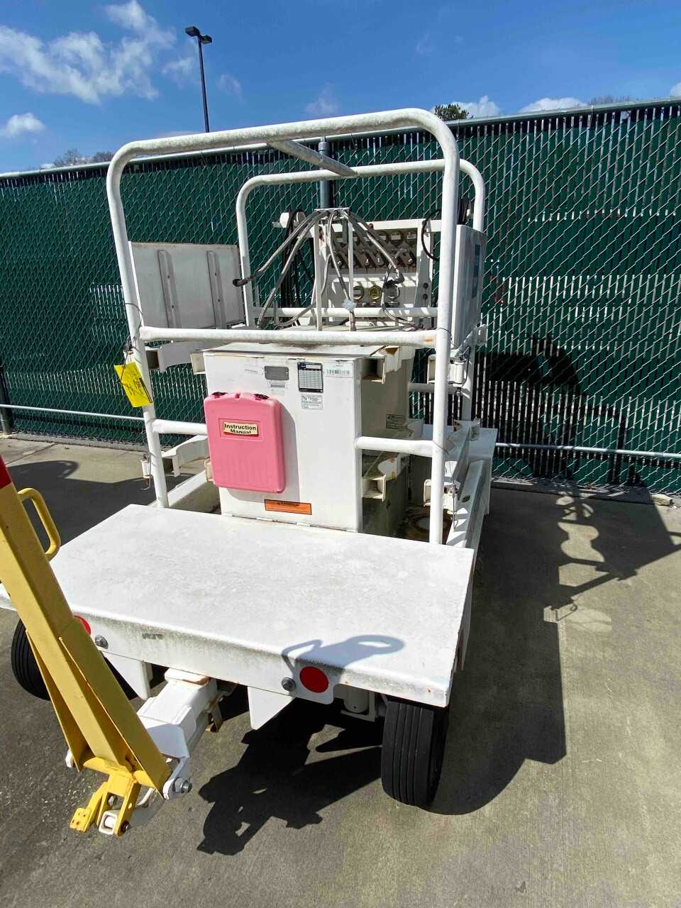 GSE 6 Bottle Helium Charge Cart (2486533) Charleston
